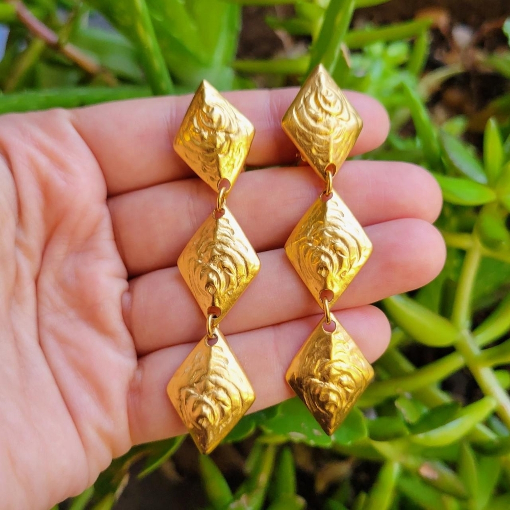 Vintage Gold-Tone Diamond Link Dangle Earrings